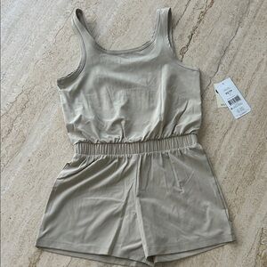 NEW 🆕 Athletic Works Performance Beige Sleeveless Romper Size 6